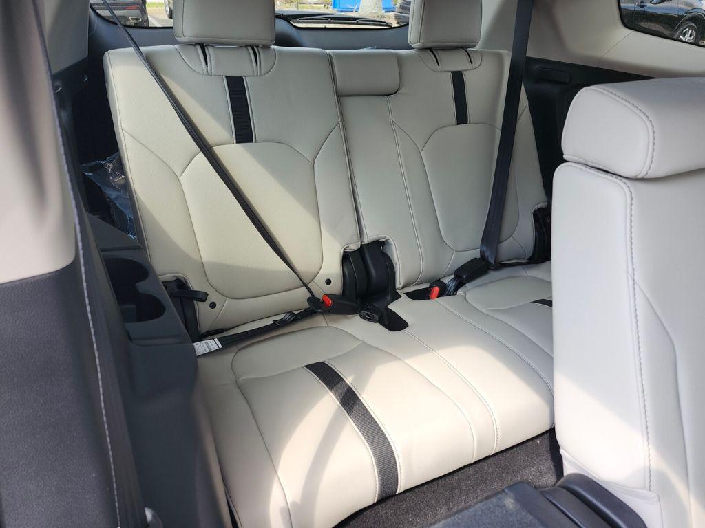 new 2026 Honda Pilot car, priced at $46,445