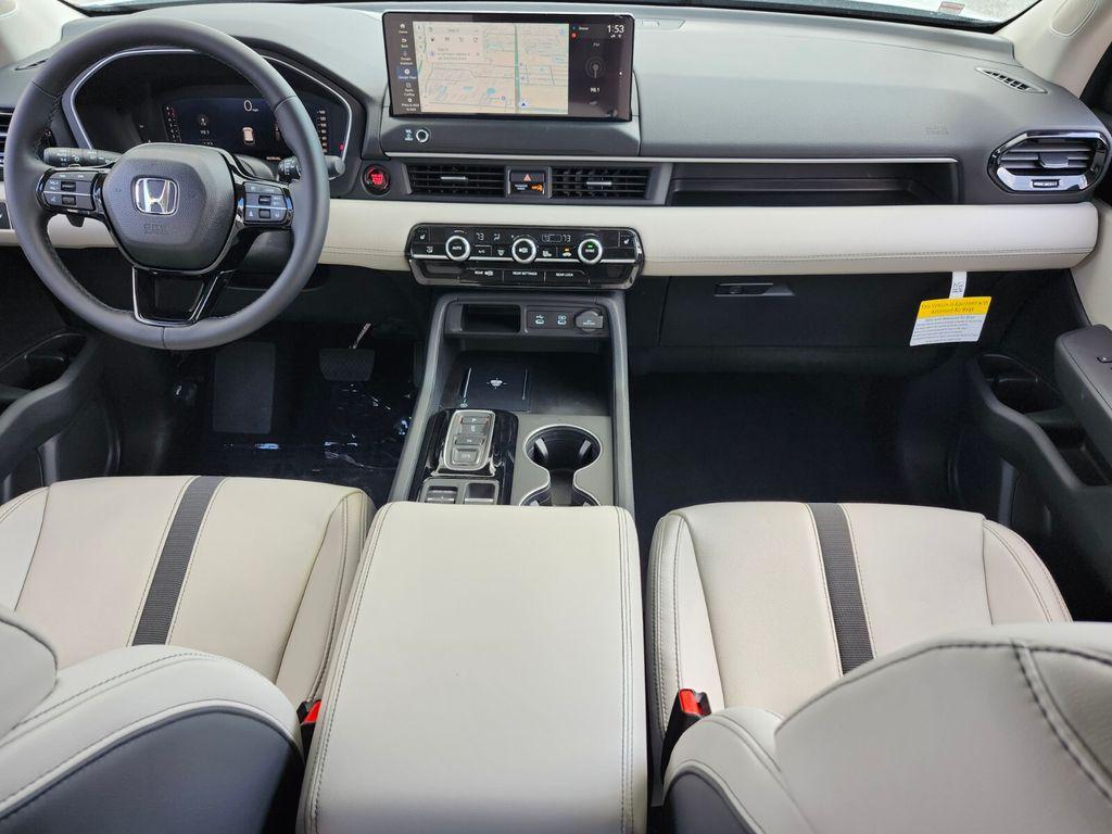 new 2026 Honda Pilot car, priced at $46,445