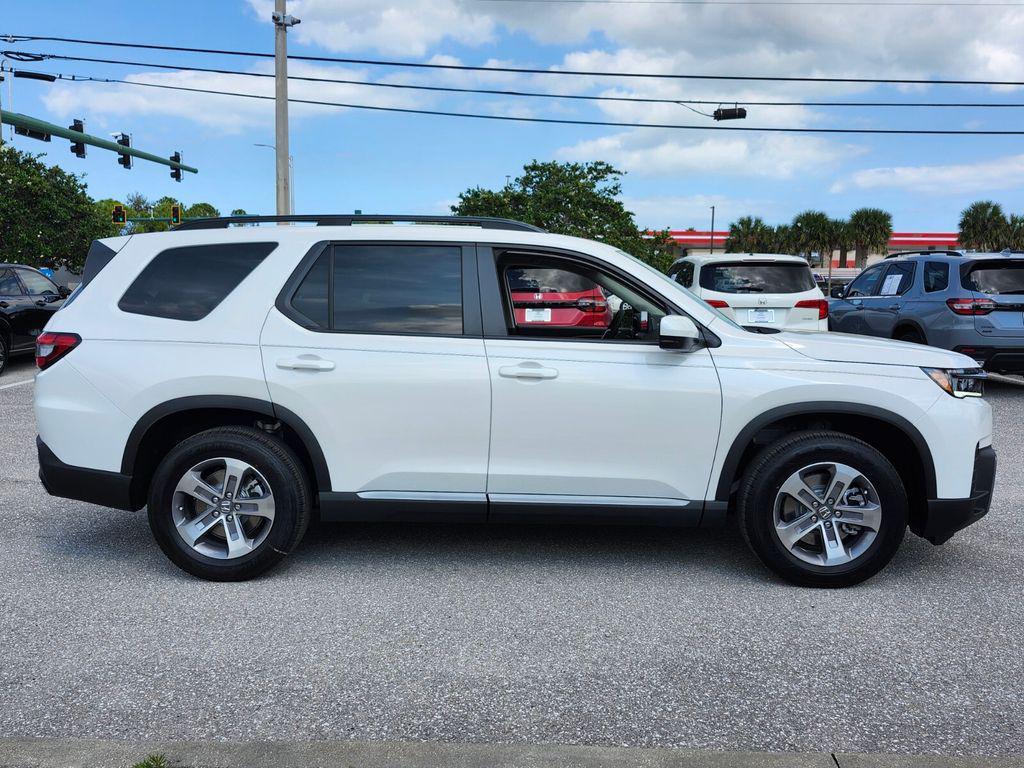 new 2026 Honda Pilot car, priced at $46,445