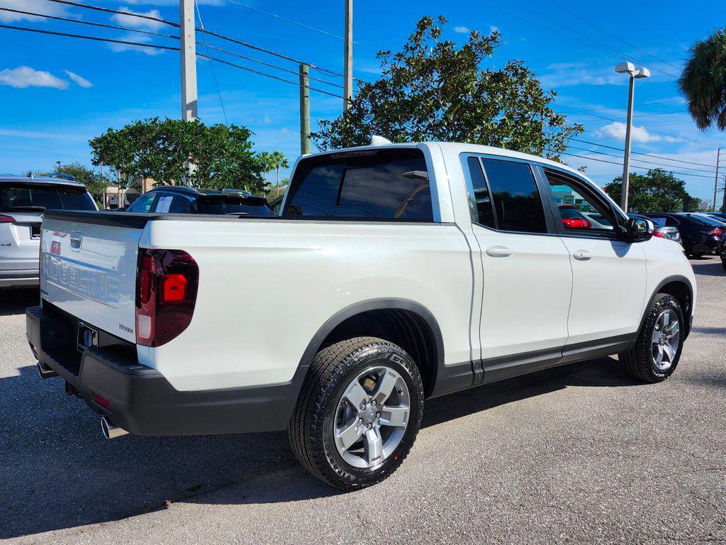 new 2026 Honda Ridgeline car, priced at $45,595