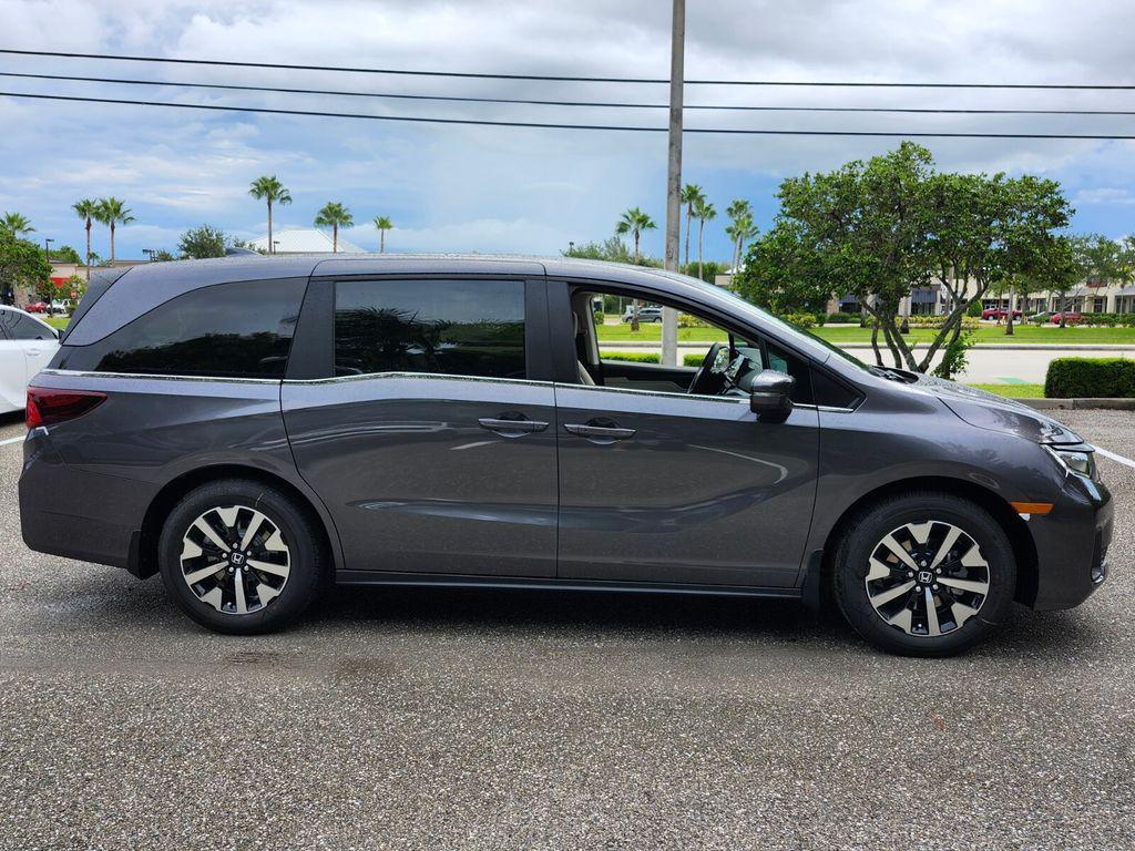 new 2026 Honda Odyssey car, priced at $44,290