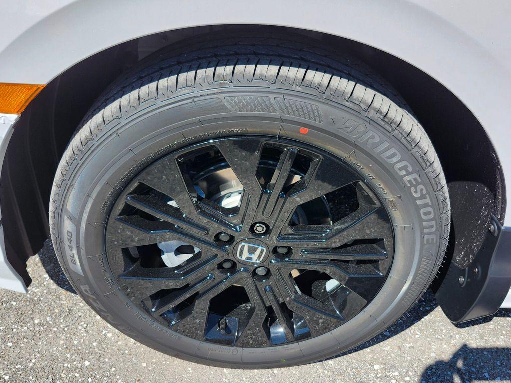 new 2026 Honda Odyssey car, priced at $46,944
