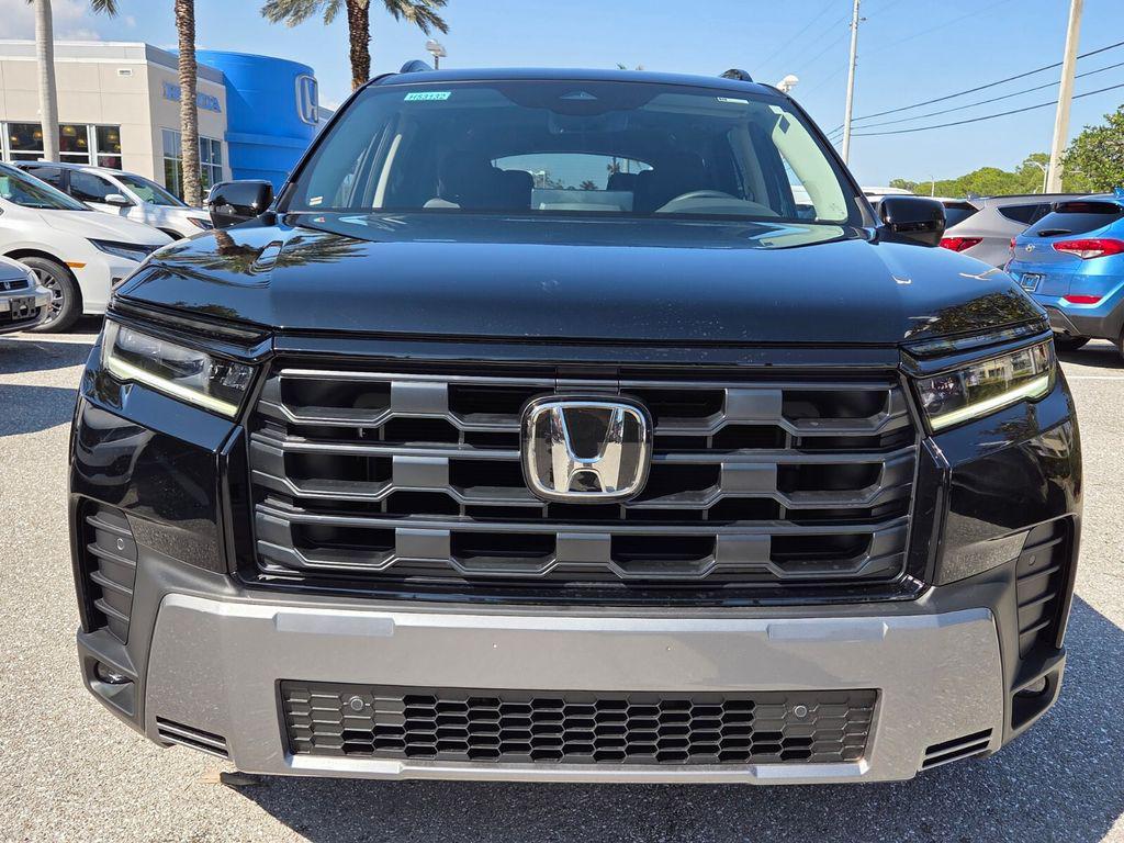 new 2026 Honda Pilot car, priced at $45,990