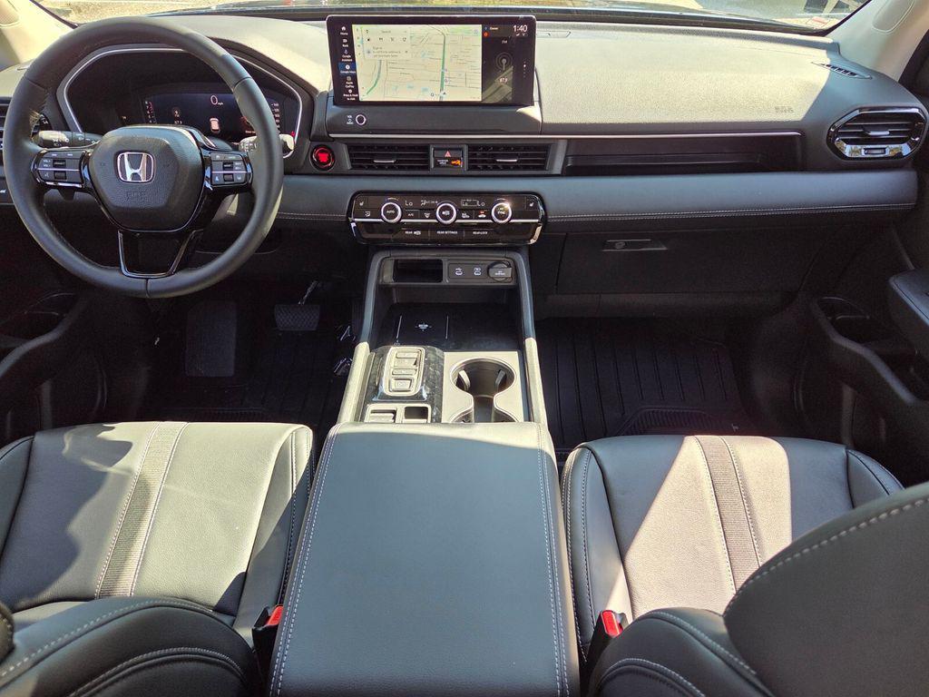 new 2026 Honda Pilot car, priced at $45,990