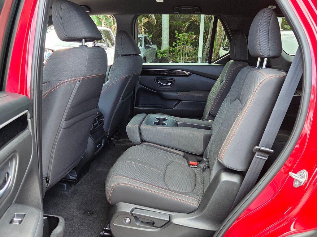 used 2023 Honda Pilot car, priced at $31,715