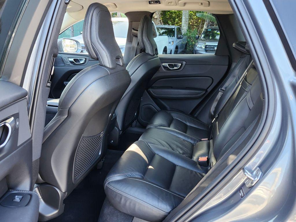 used 2021 Volvo XC60 car, priced at $22,551