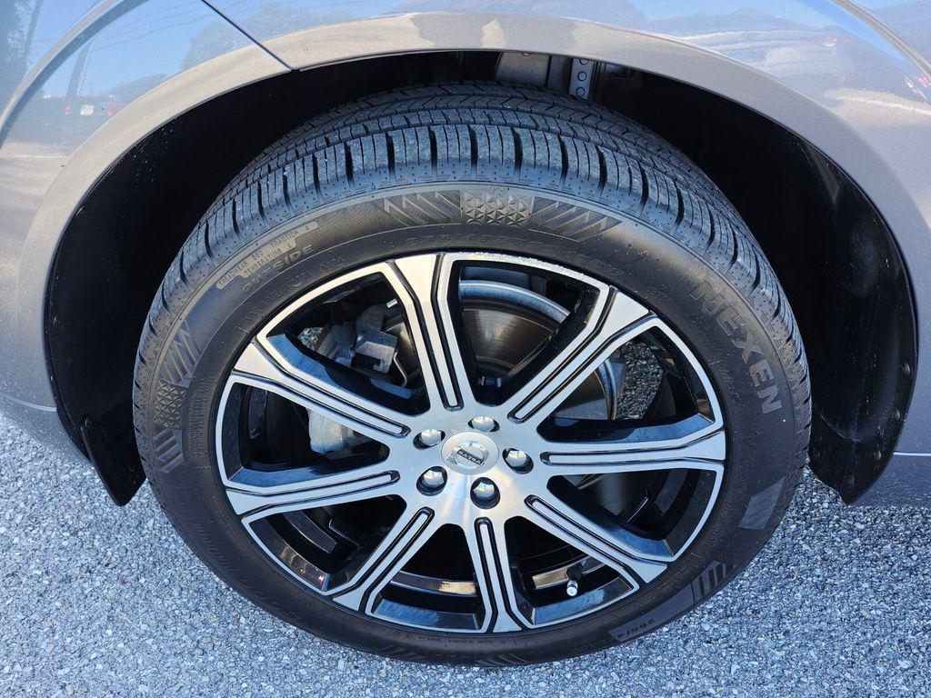 used 2021 Volvo XC60 car, priced at $22,551