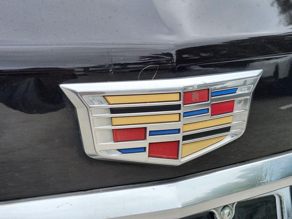 used 2018 Cadillac XT5 car, priced at $24,056