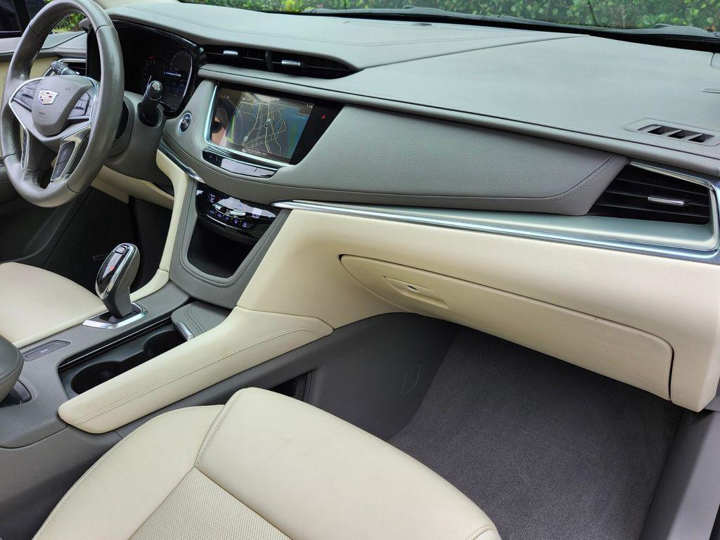 used 2018 Cadillac XT5 car, priced at $24,056