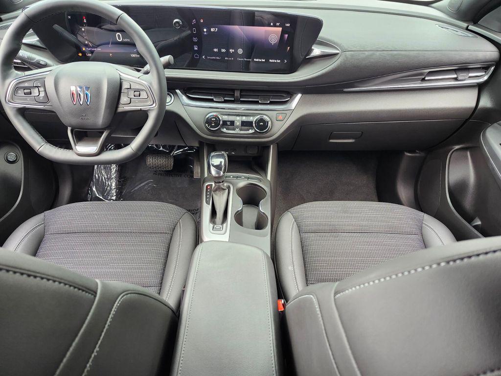 used 2025 Buick Envista car, priced at $21,388