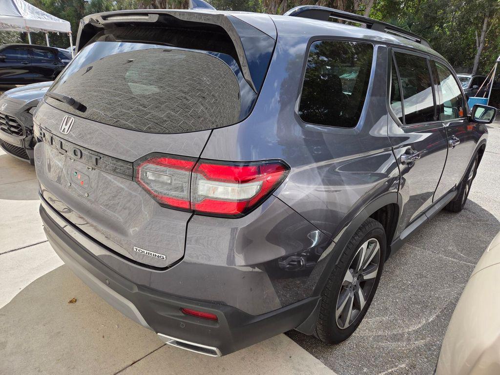 used 2023 Honda Pilot car, priced at $37,016