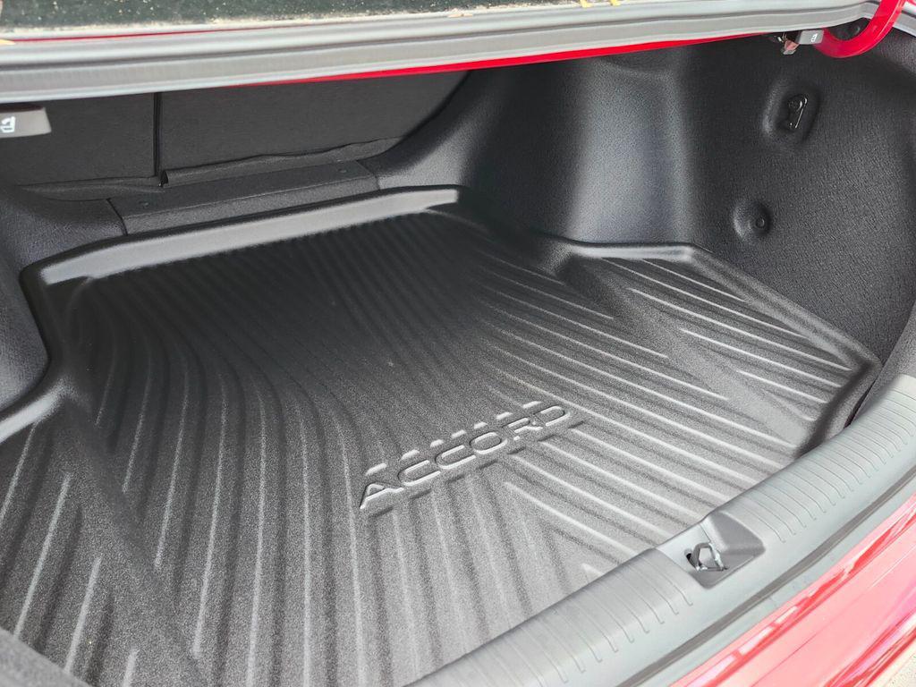 new 2025 Honda Accord Hybrid car, priced at $35,305