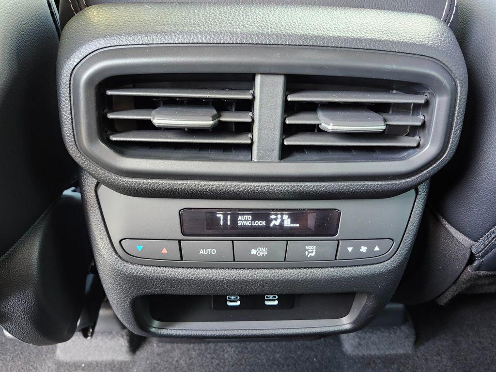 new 2026 Honda Pilot car, priced at $47,195