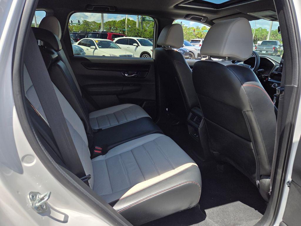 used 2023 Honda CR-V Hybrid car, priced at $33,630