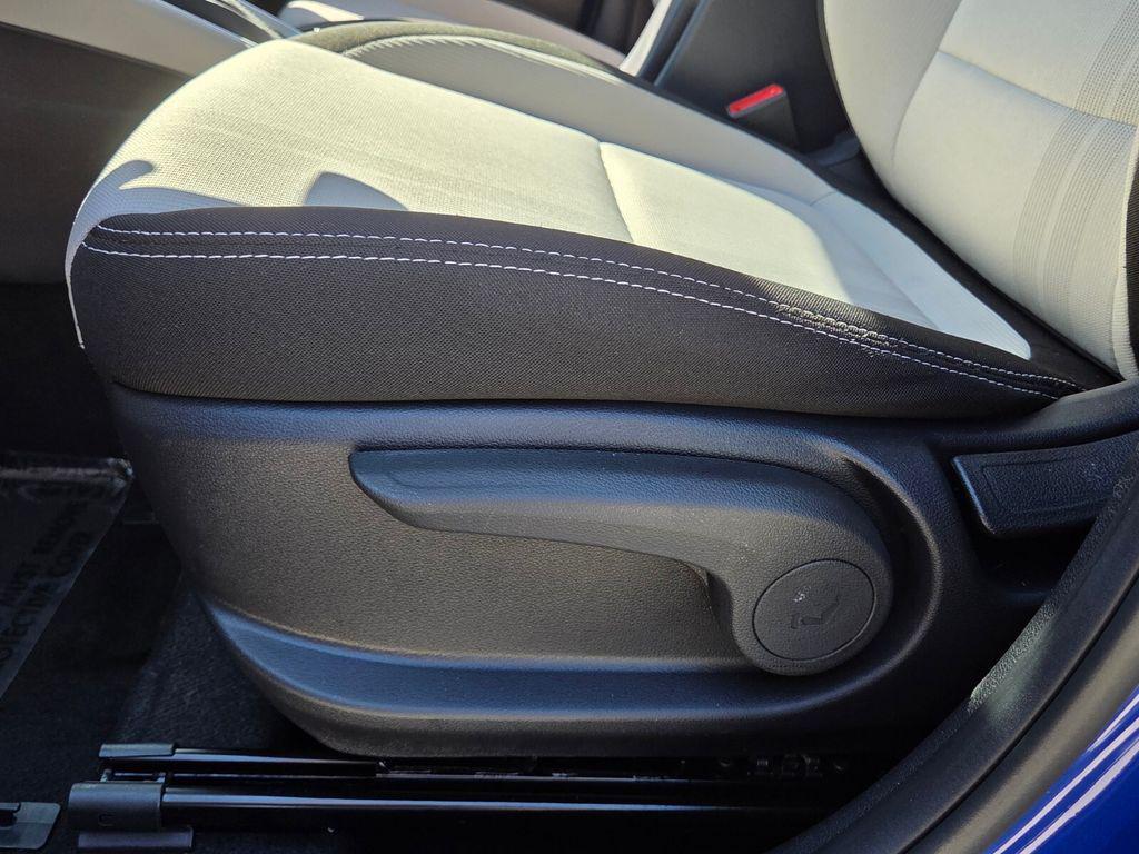 used 2025 Hyundai Venue car, priced at $18,721