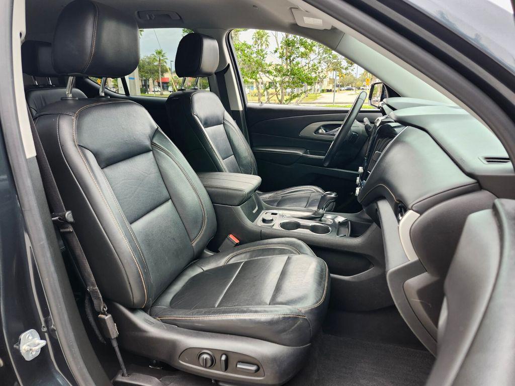 used 2019 Chevrolet Traverse car, priced at $14,436