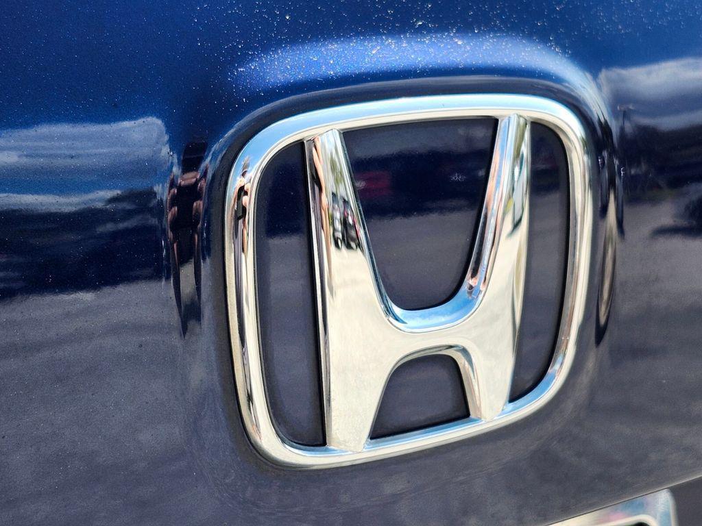 used 2016 Honda Pilot car, priced at $15,044
