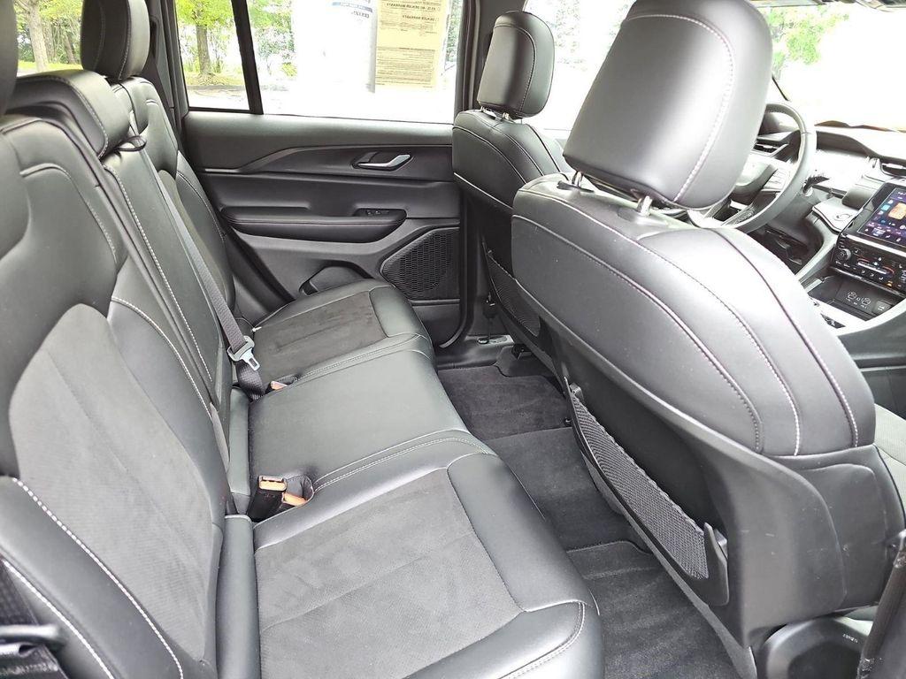 used 2025 Jeep Grand Cherokee car, priced at $34,680