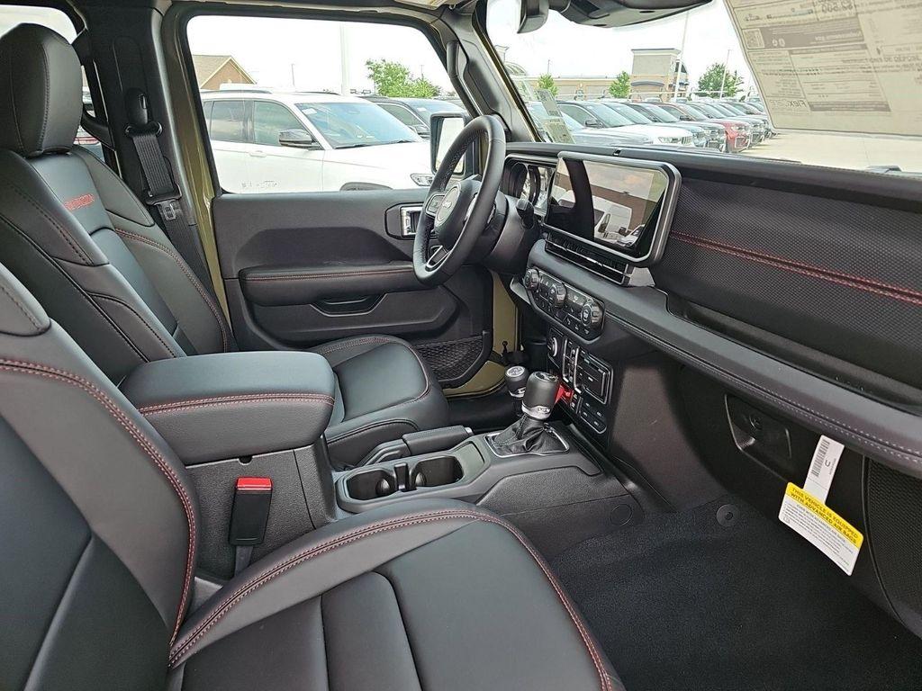 new 2026 Jeep Wrangler car, priced at $62,785