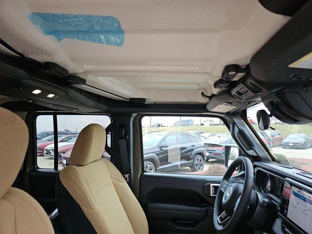 new 2026 Jeep Gladiator car, priced at $47,405