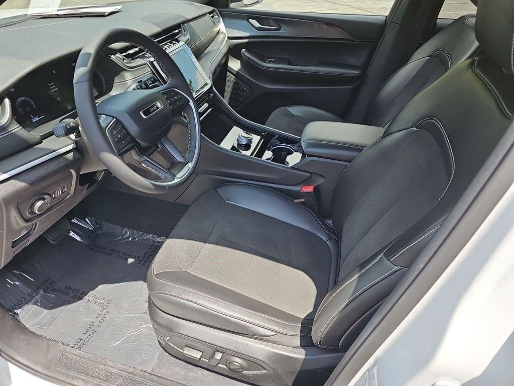 used 2023 Jeep Grand Cherokee L car, priced at $33,735