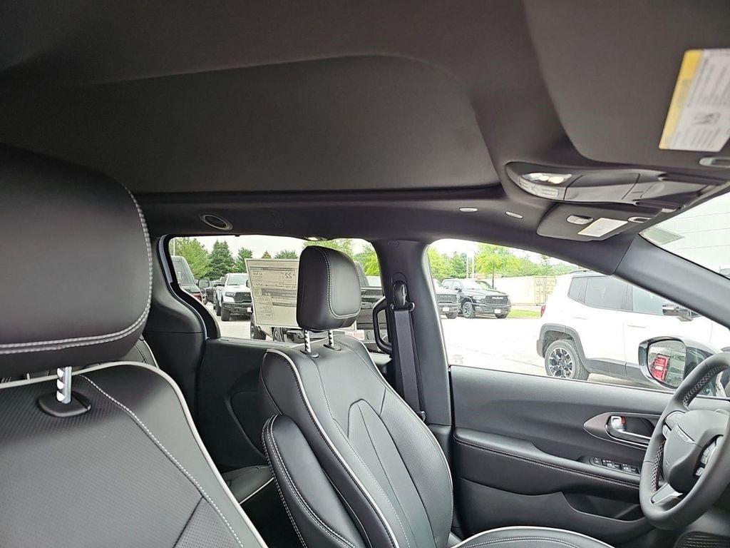 new 2027 Chrysler Pacifica car, priced at $49,395