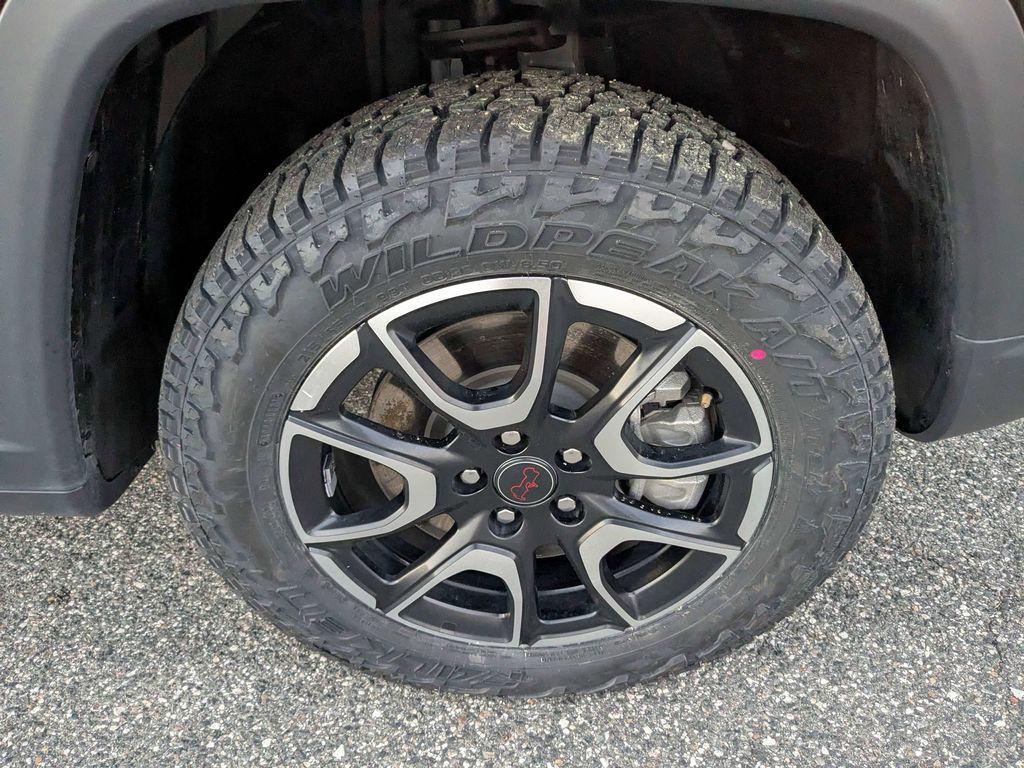 used 2025 Jeep Compass car, priced at $24,882