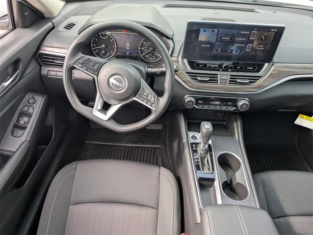 new 2025 Nissan Altima car, priced at $27,958