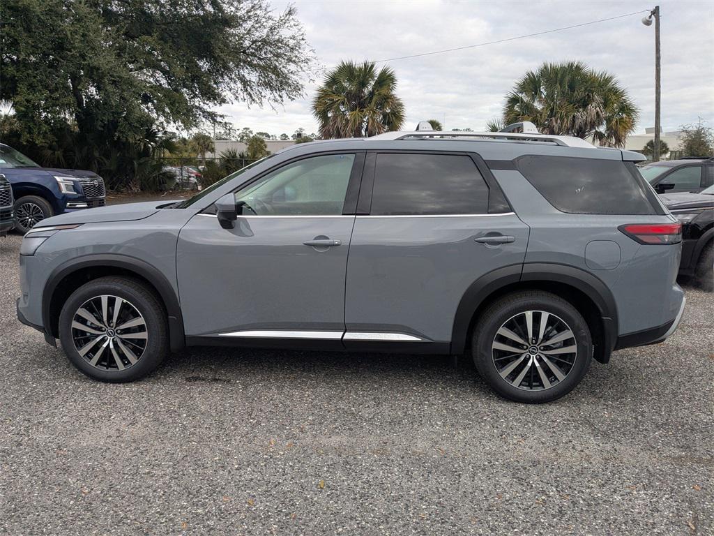 new 2025 Nissan Pathfinder car, priced at $43,715