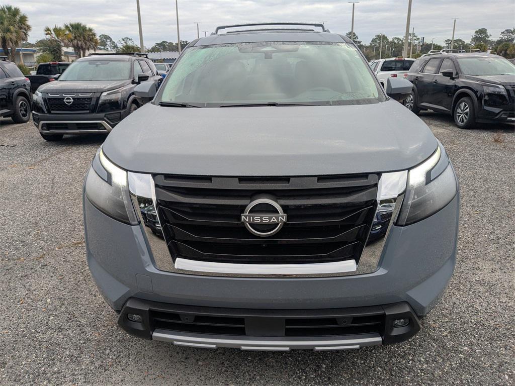 new 2025 Nissan Pathfinder car, priced at $43,715