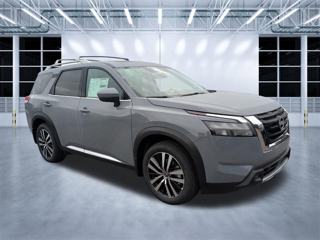 new 2025 Nissan Pathfinder car, priced at $43,715