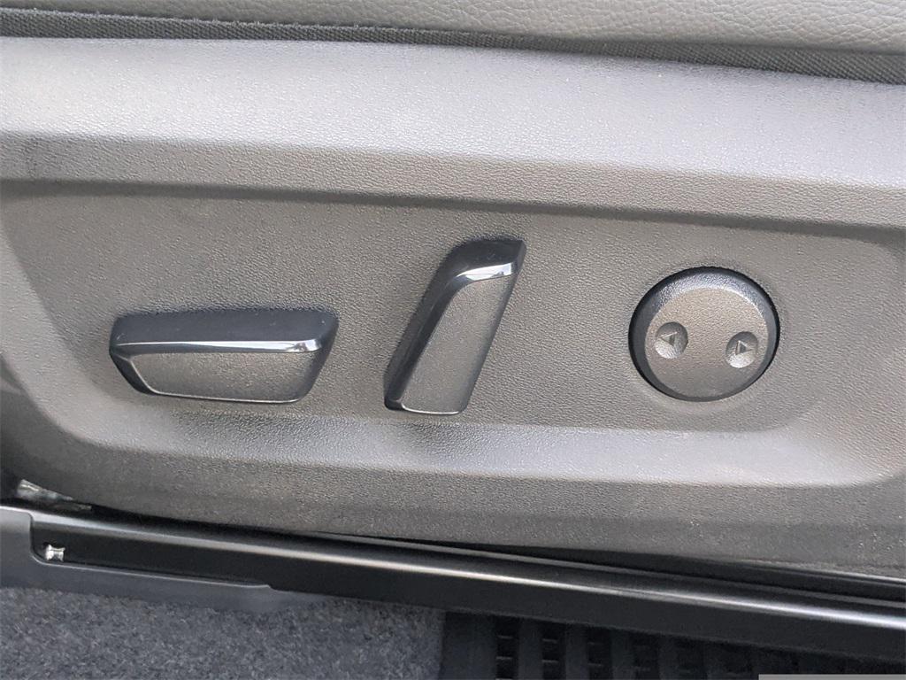 new 2025 Nissan Rogue car, priced at $35,609