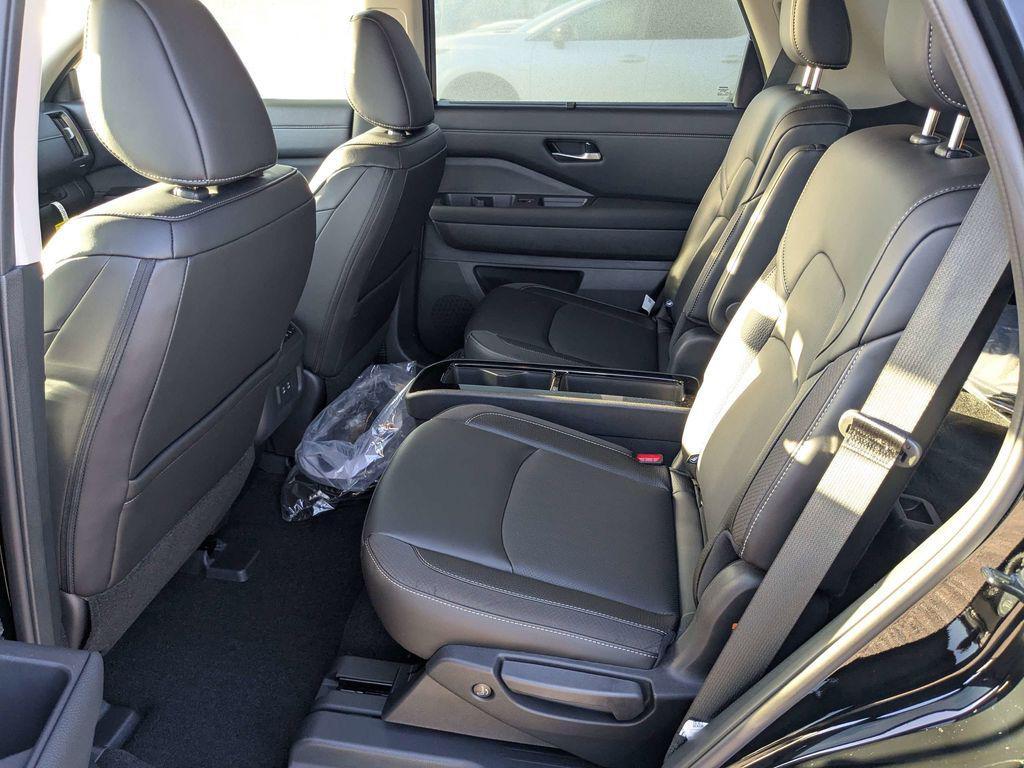 new 2026 Nissan Pathfinder car, priced at $48,650