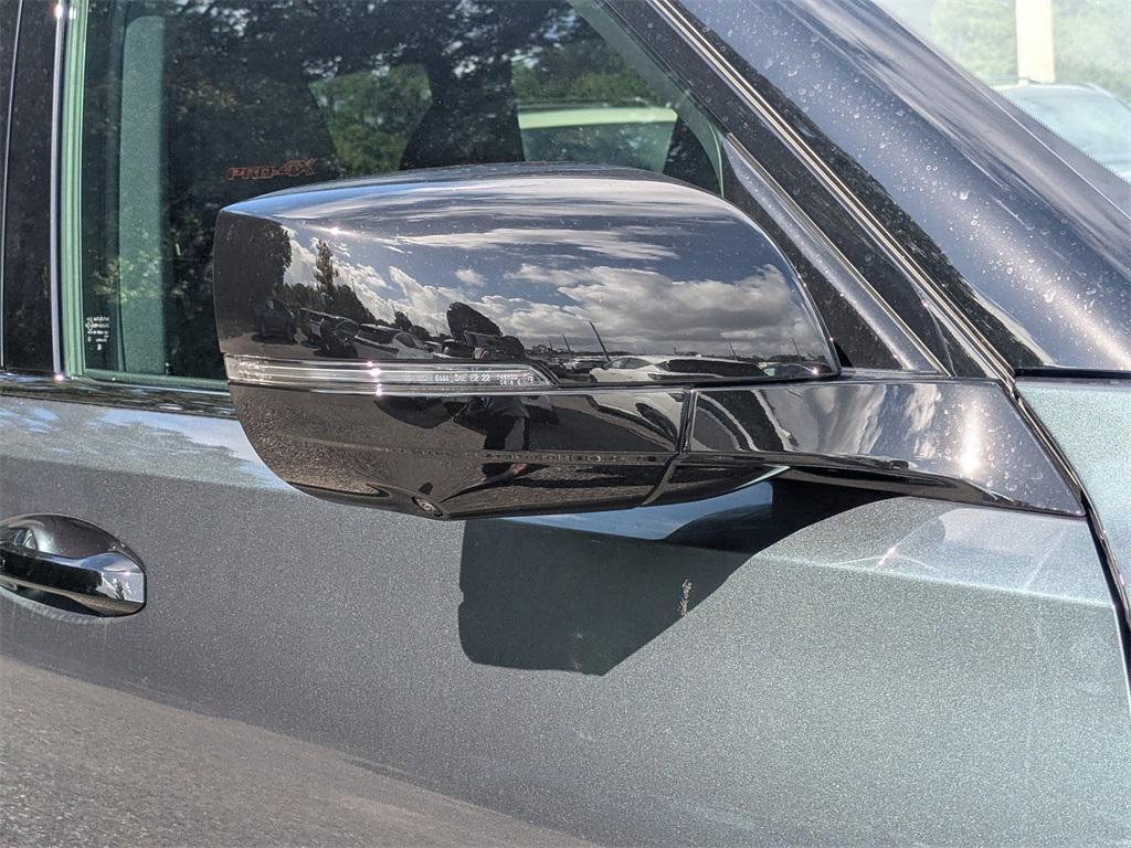 new 2026 Nissan Armada car, priced at $76,469