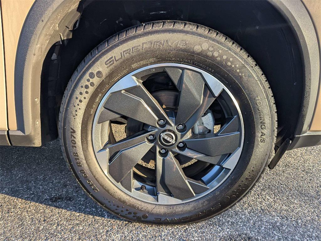 used 2025 Nissan Rogue car, priced at $25,450