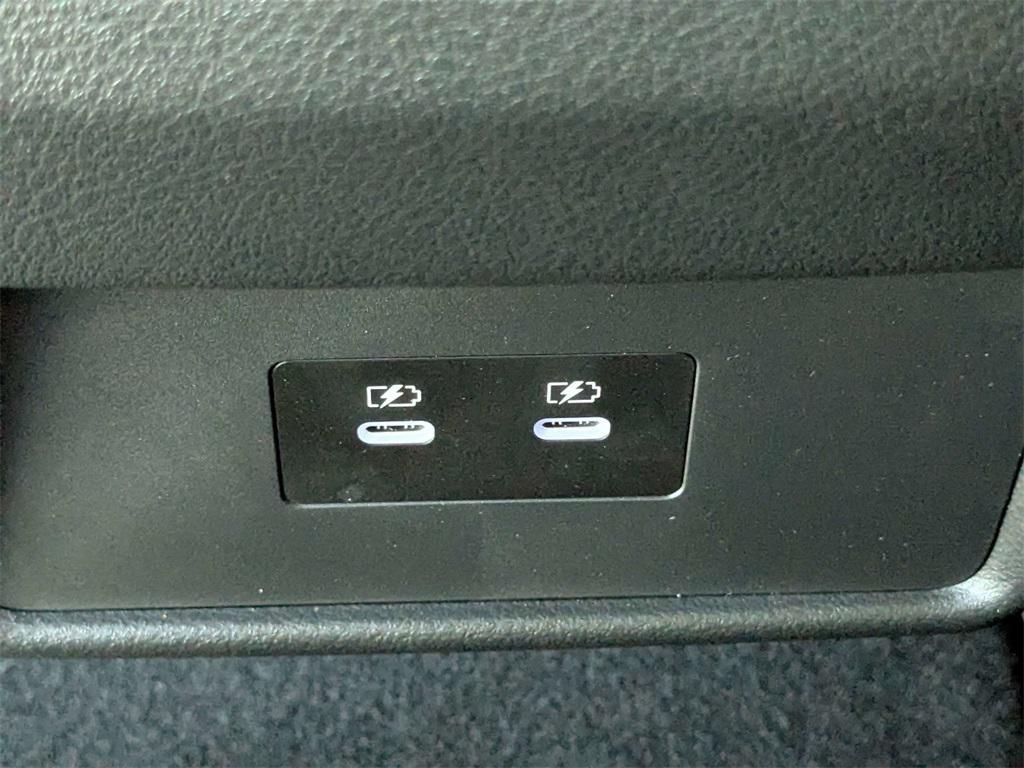 used 2025 Nissan Rogue car, priced at $25,450