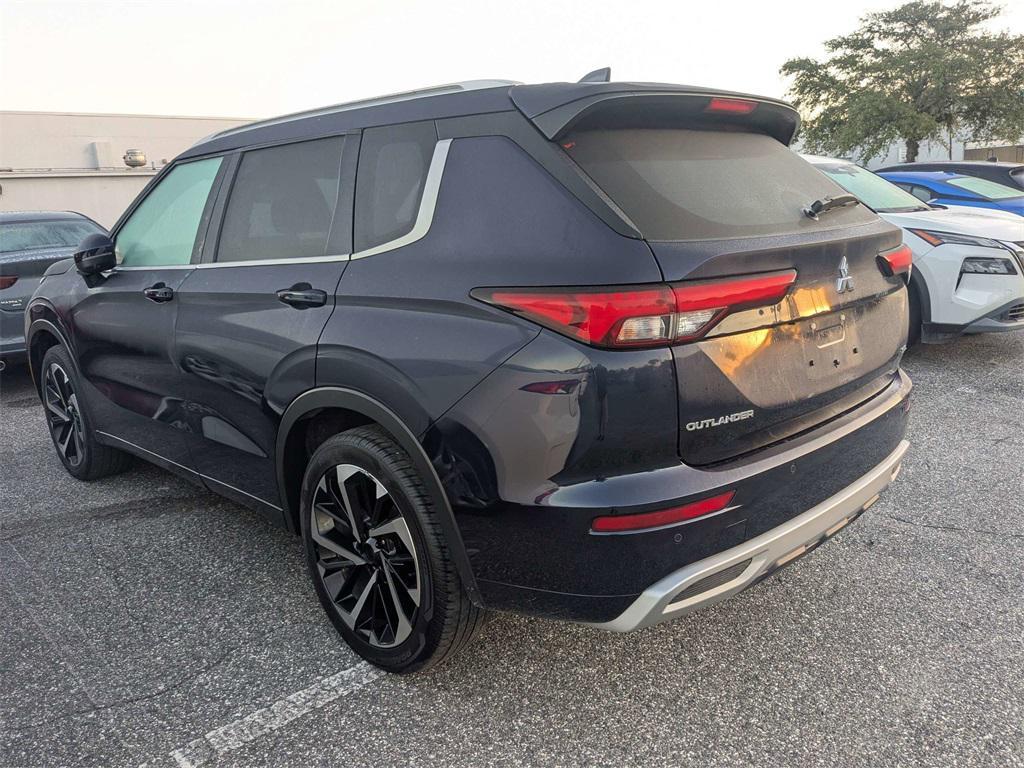 used 2024 Mitsubishi Outlander car, priced at $27,580