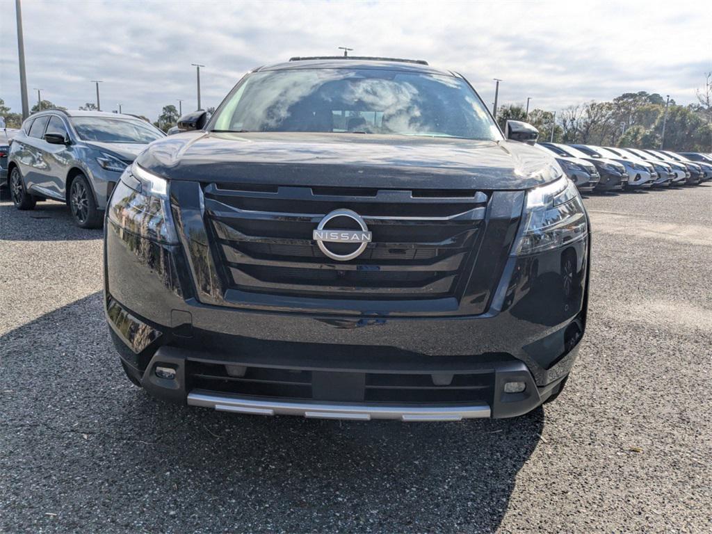 new 2025 Nissan Pathfinder car, priced at $38,205