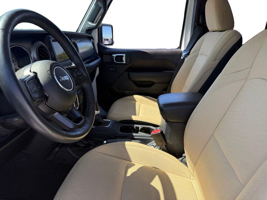 used 2021 Jeep Gladiator car, priced at $35,988