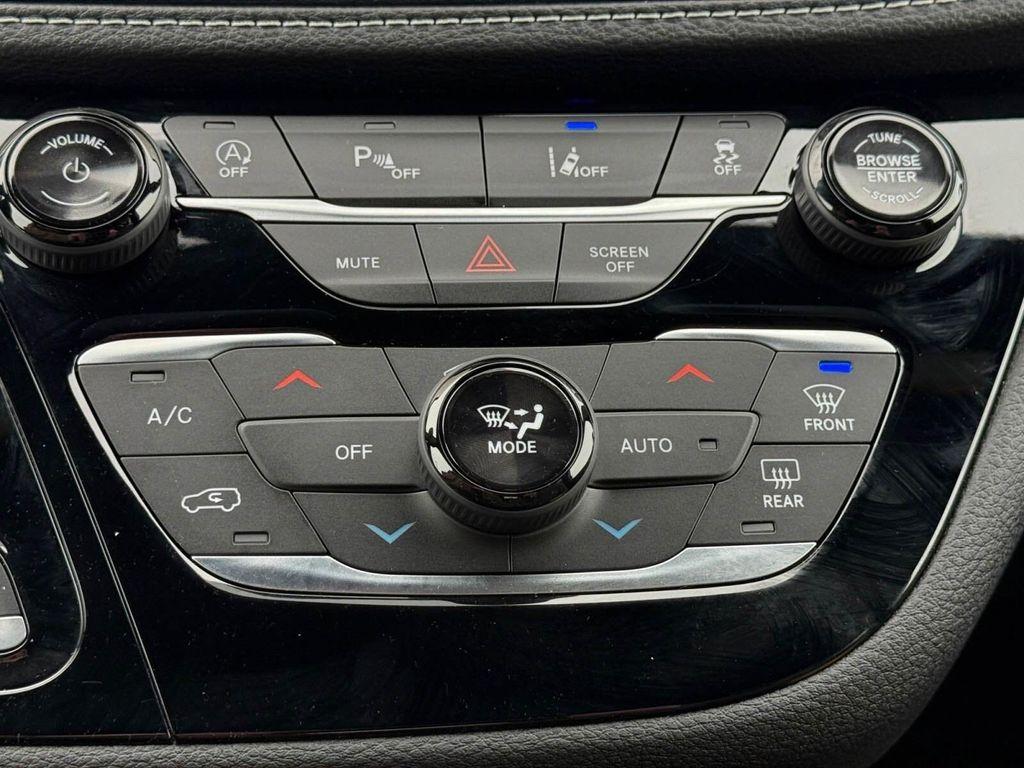 new 2026 Chrysler Pacifica car, priced at $49,408