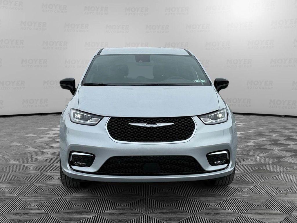 new 2026 Chrysler Pacifica car, priced at $49,408