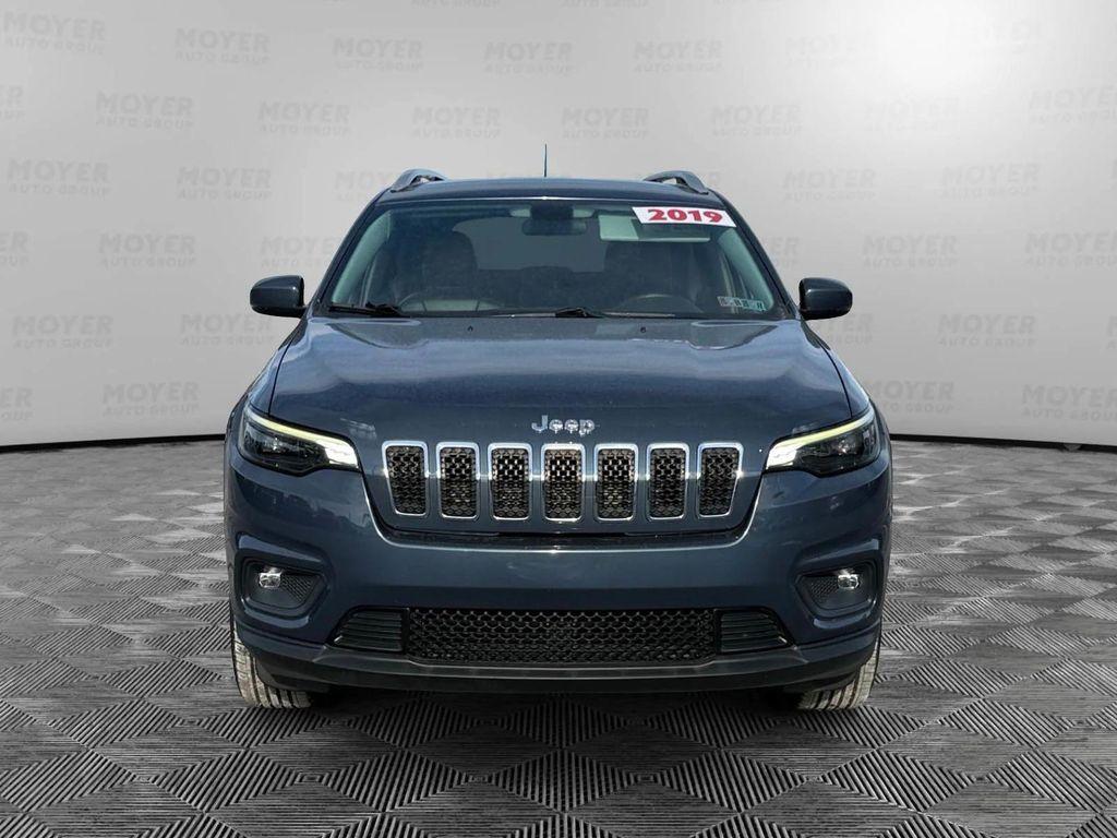 used 2019 Jeep Cherokee car, priced at $16,998