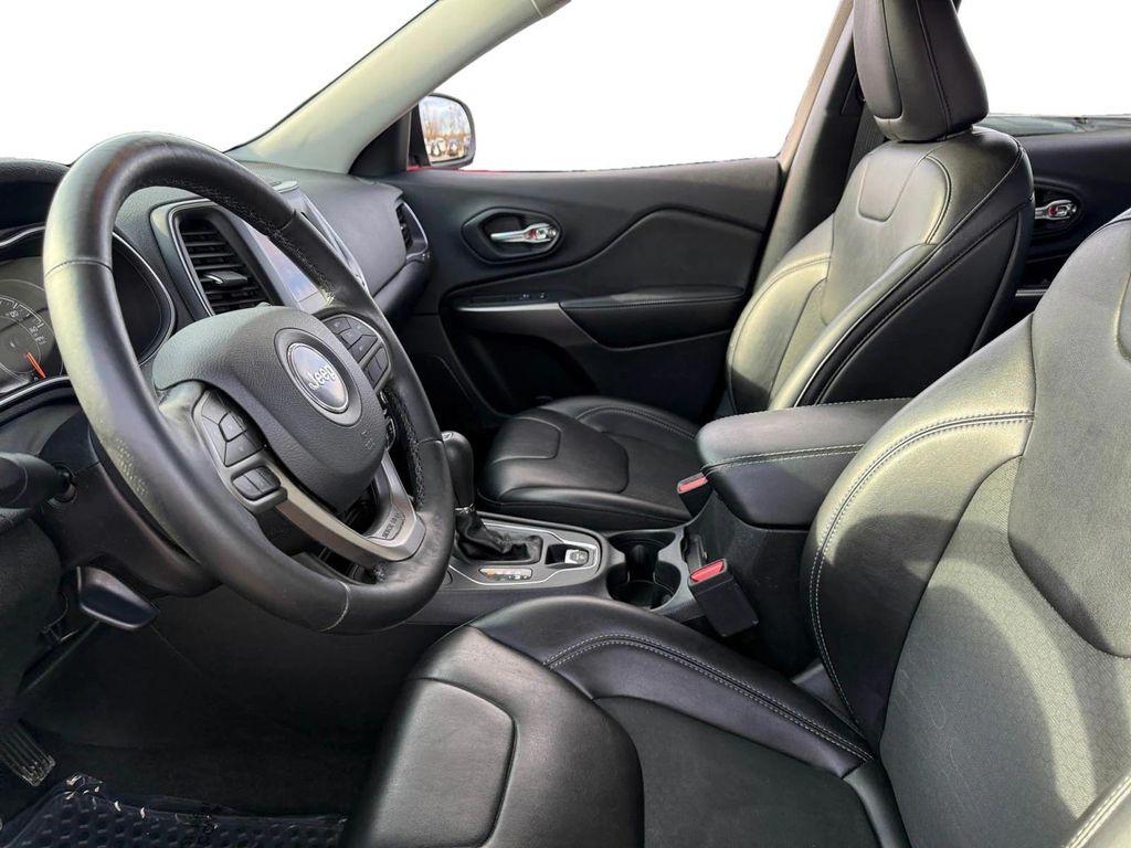 used 2019 Jeep Cherokee car, priced at $16,998