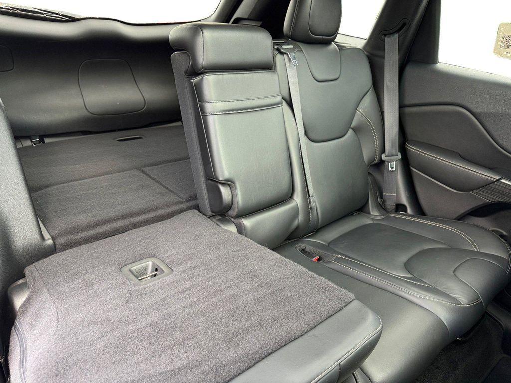 used 2016 Jeep Cherokee car, priced at $14,995