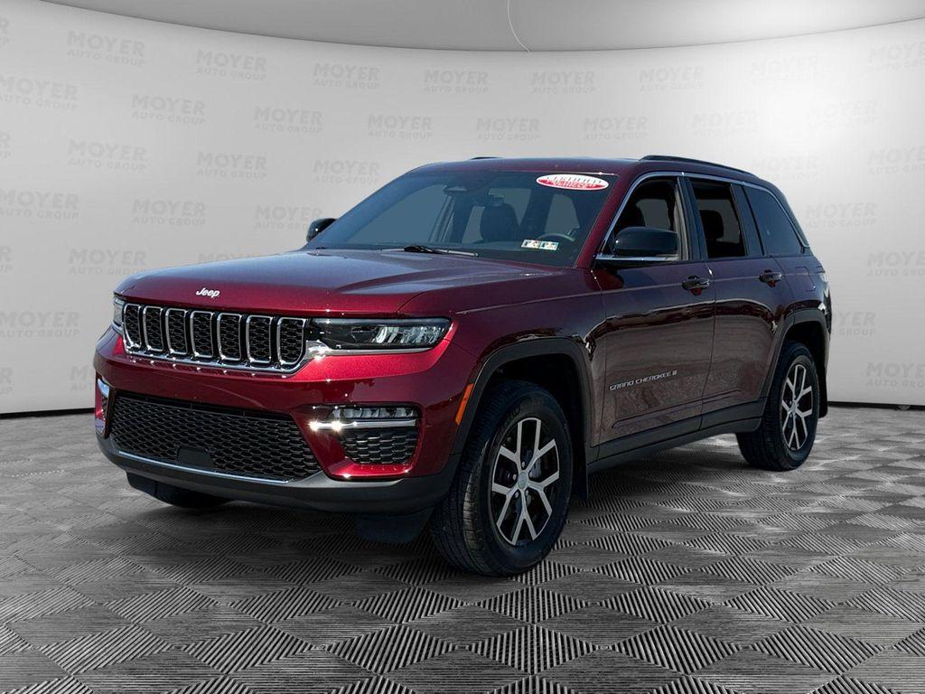 used 2025 Jeep Grand Cherokee car, priced at $39,999