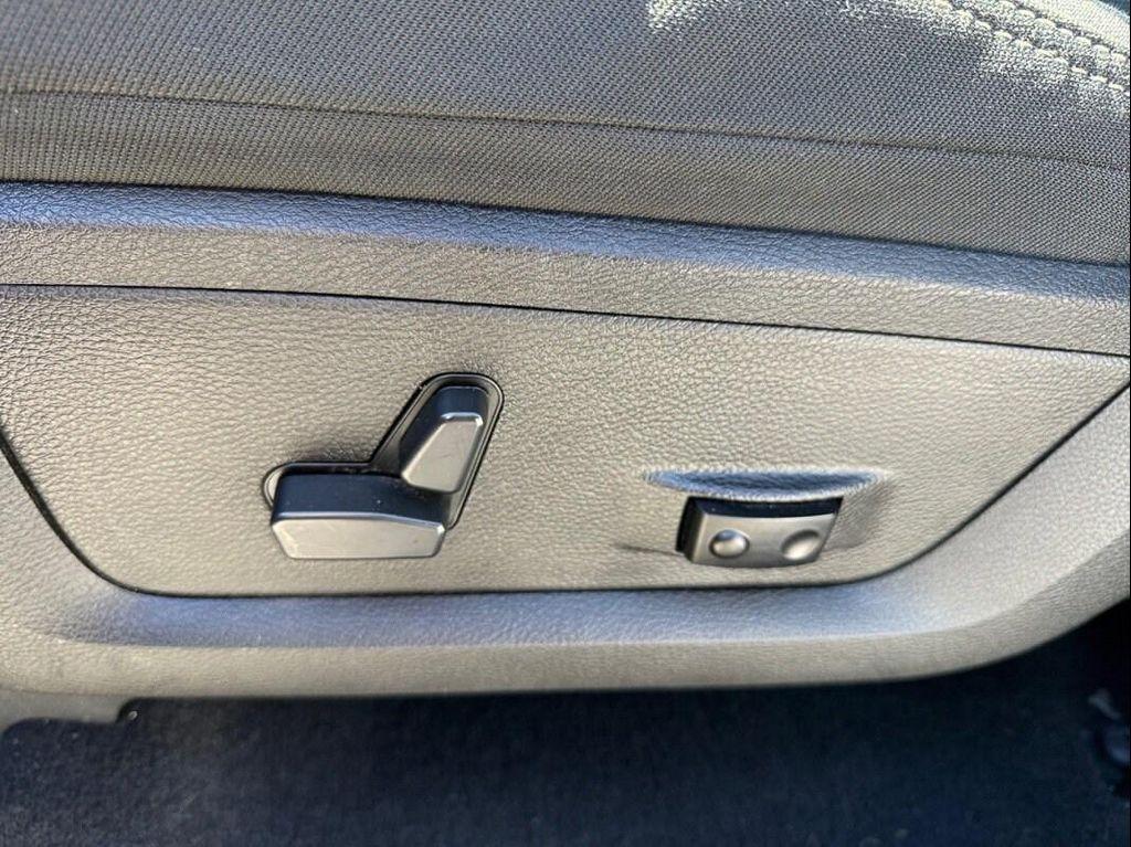 used 2021 Ram 1500 Classic car, priced at $28,399