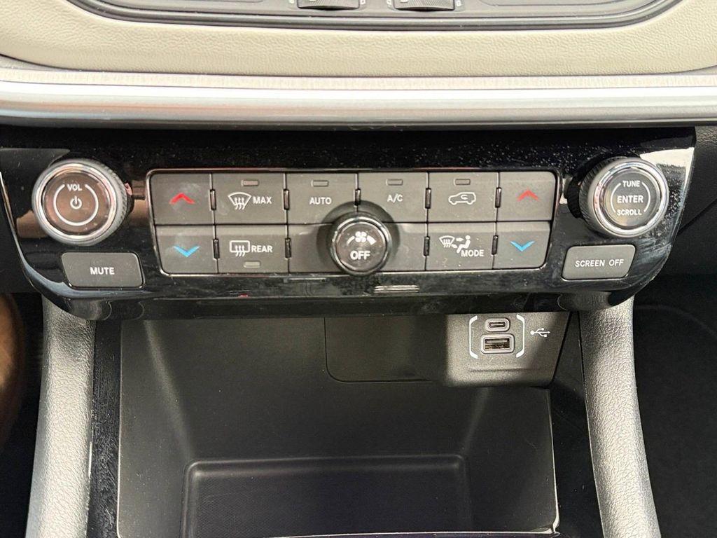 used 2025 Jeep Compass car, priced at $28,699