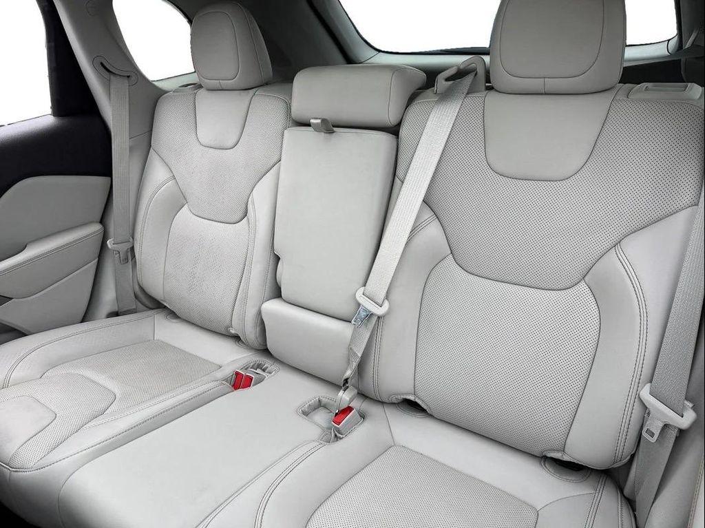 used 2021 Jeep Cherokee car, priced at $19,496