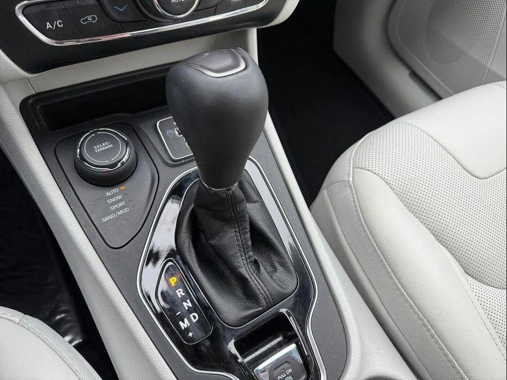 used 2021 Jeep Cherokee car, priced at $19,496