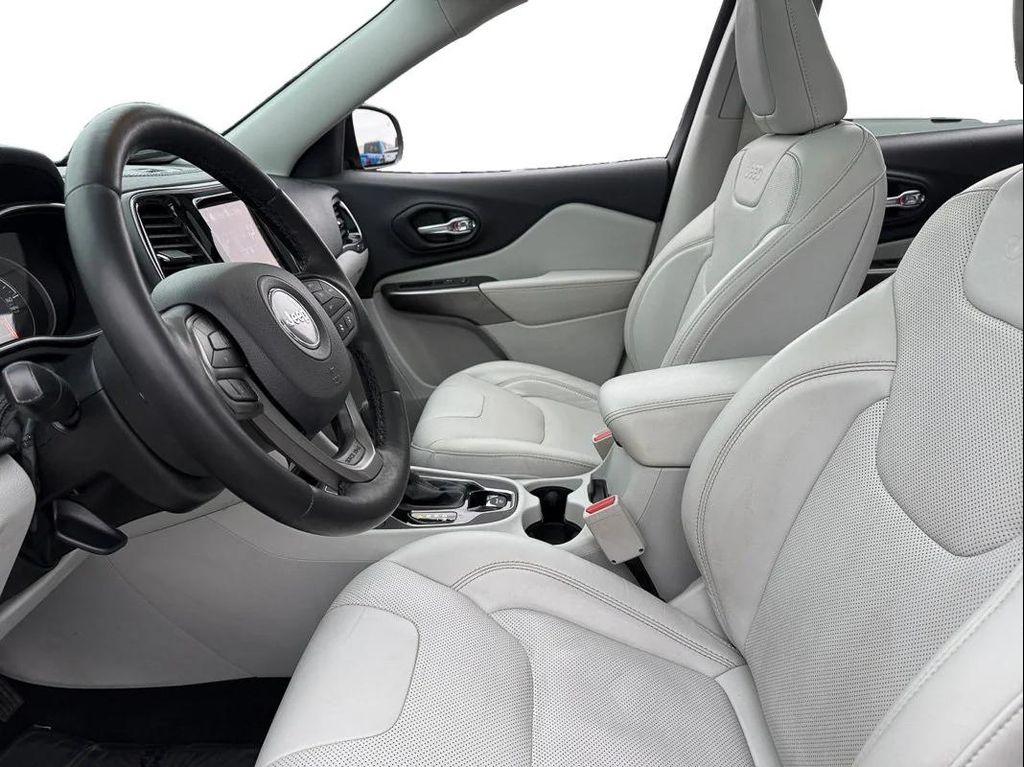 used 2021 Jeep Cherokee car, priced at $19,496